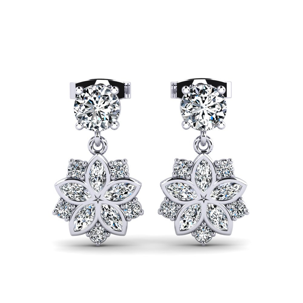 Women's Earring Lochan